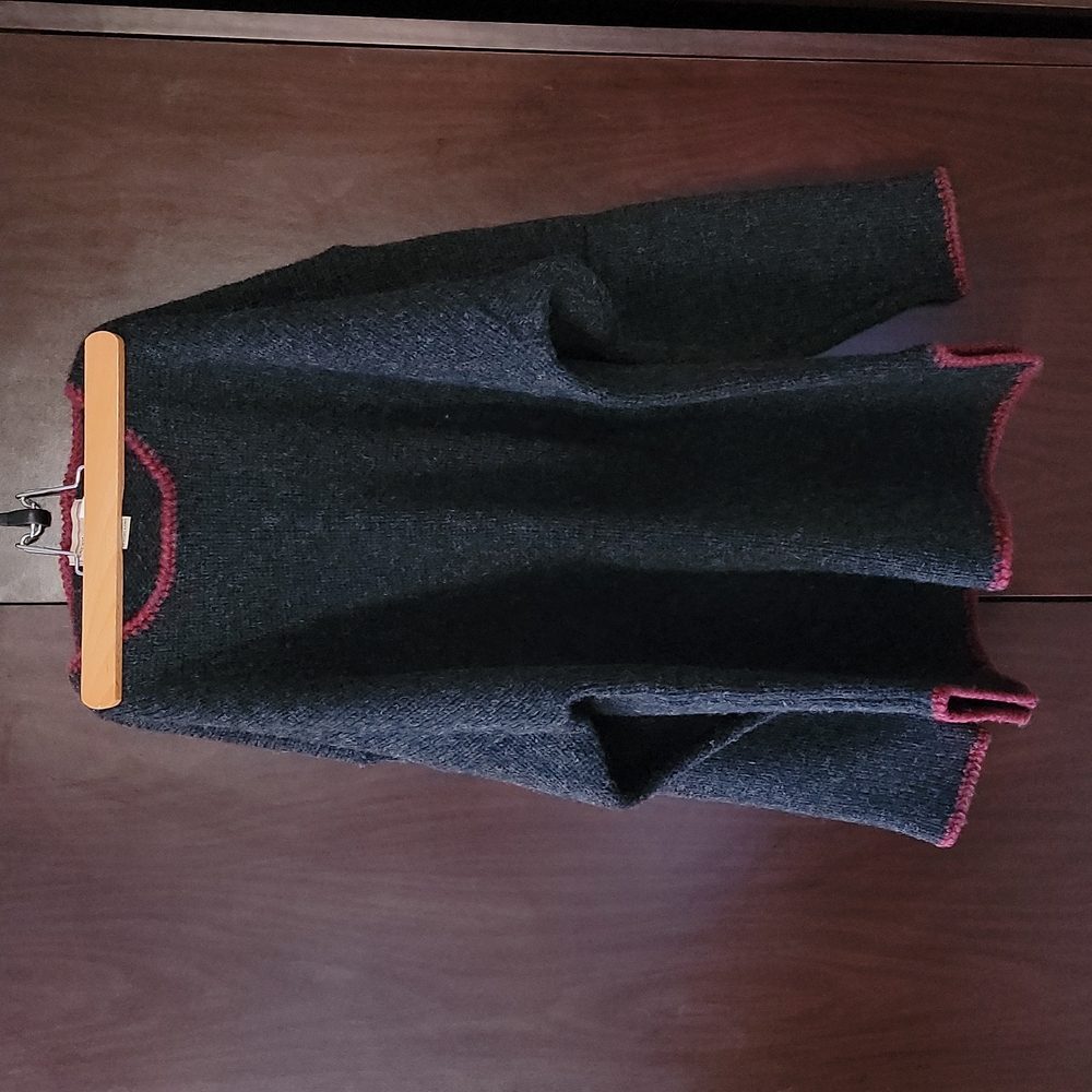 Gorgeous handframed Woolrich sweater